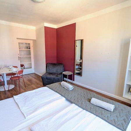 Apartmán Flat In Zizkov -502- Praha Exteriér fotografie